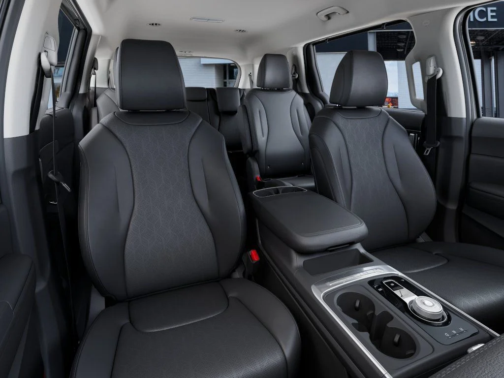 New 2027 Ceramic Silver Kia EX image 15