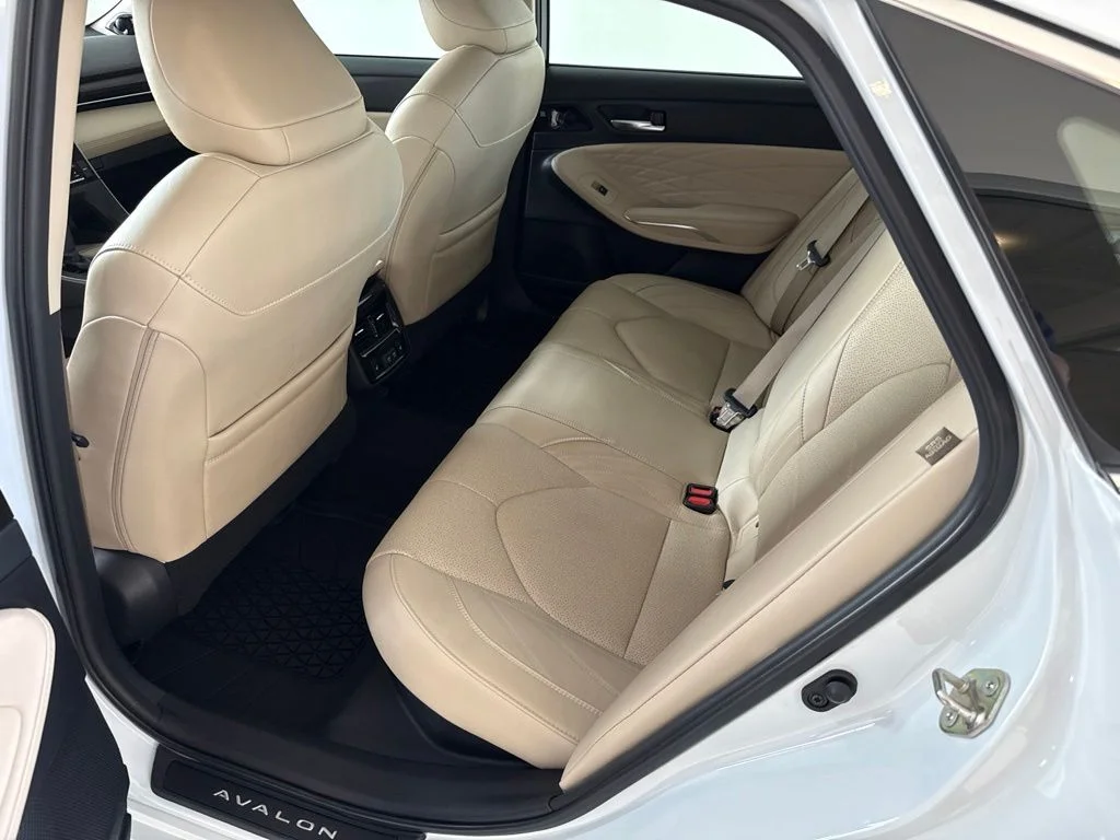 Used 2020 Pearl Toyota Limited image 25