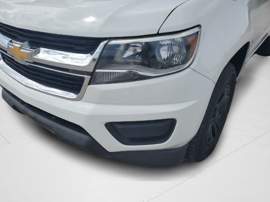 Used 2020 SUMMIT WHITE Chevrolet 2WD LT image 23