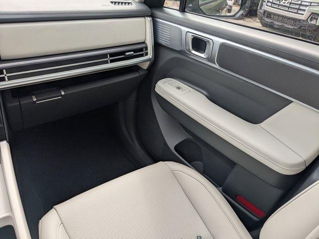 New 2026 Green Hyundai SEL FWD image 18