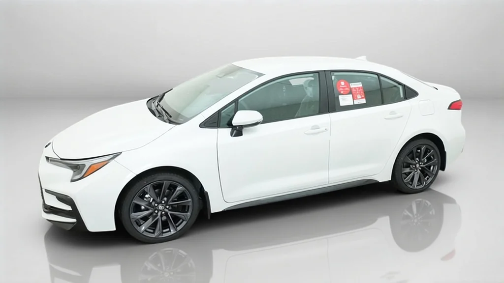 New 2027 Wind Chill Pearl Toyota SE image 3