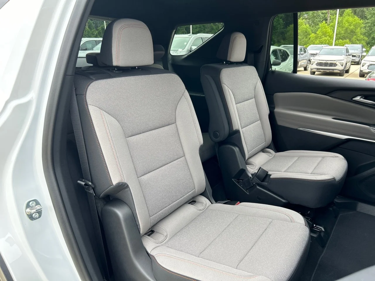 New 2026 Summit White Chevrolet LT image 18