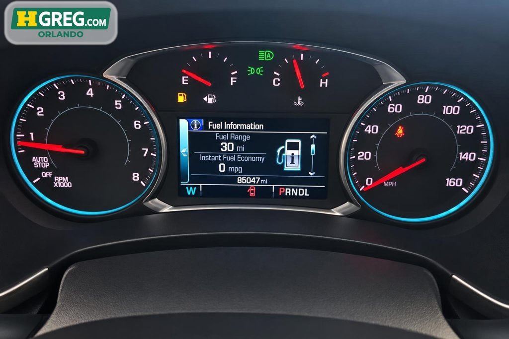 Used 2018 Pepperdust Metallic Chevrolet Premier image 10