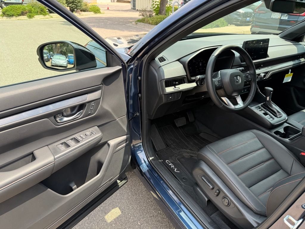 Certified Used 2026 Canyon River Blue Metallic Honda Sport-L image 9
