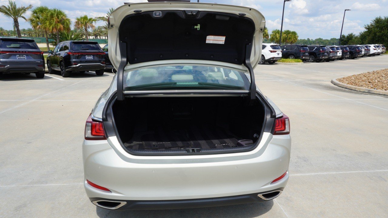 Certified Used 2020 MOONBEAM BEIGE MET Lexus ES 350 image 38