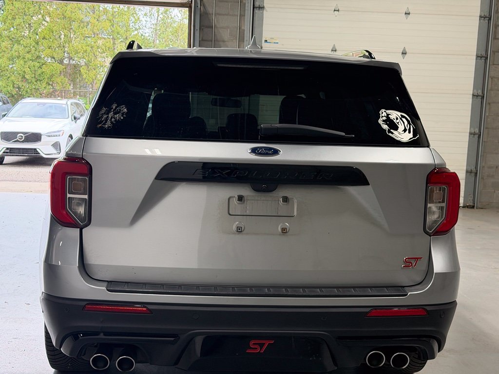 Used 2020 Silver Ford ST image 4