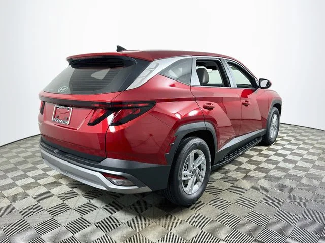 New 2026 Hyundai TUCSON SE
