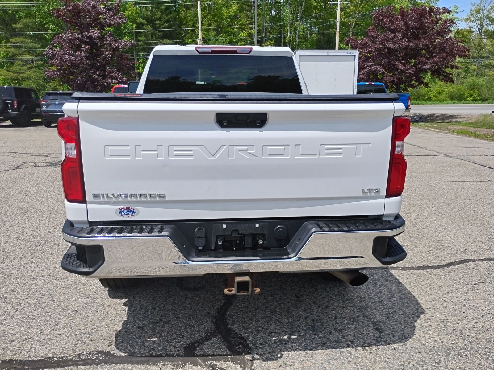 Used 2022 White Chevrolet LTZ image 6