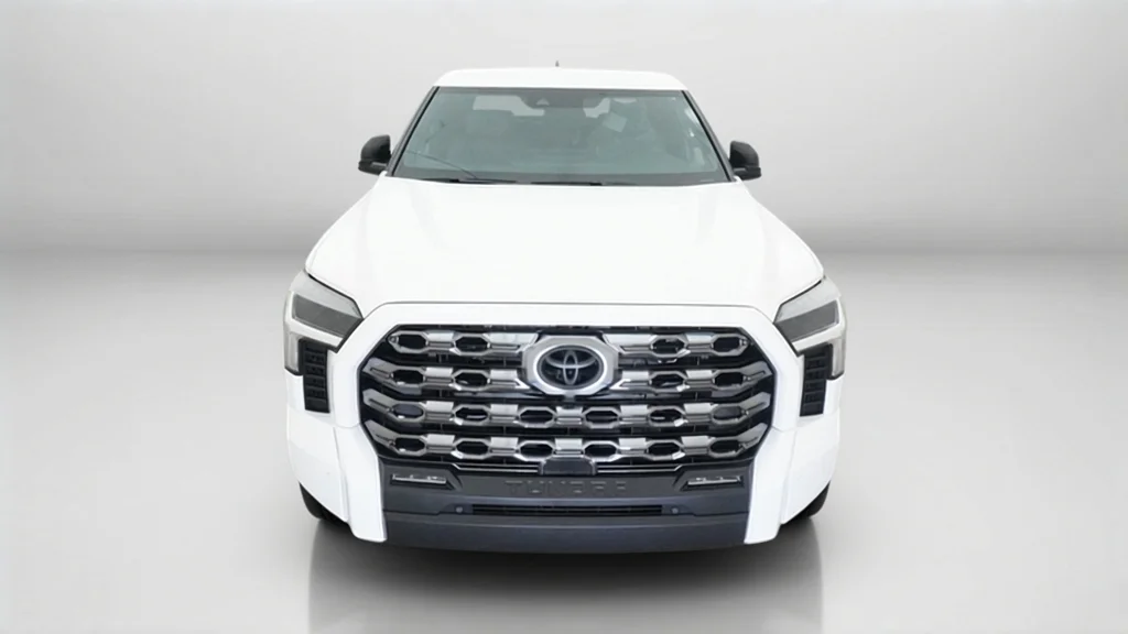 2026 Toyota Tundra SR5 - Photo 16