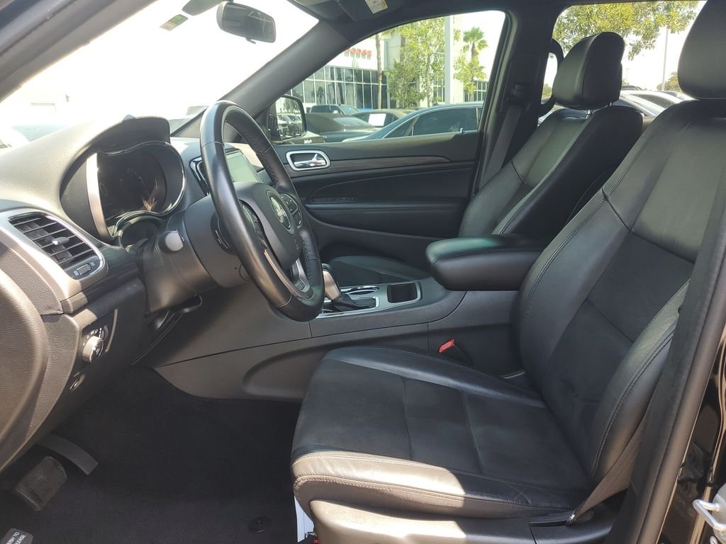 Used 2021 Black Jeep Laredo X image 14
