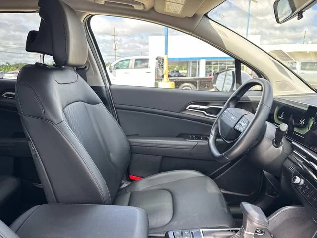 Used 2026 White Kia EX image 25