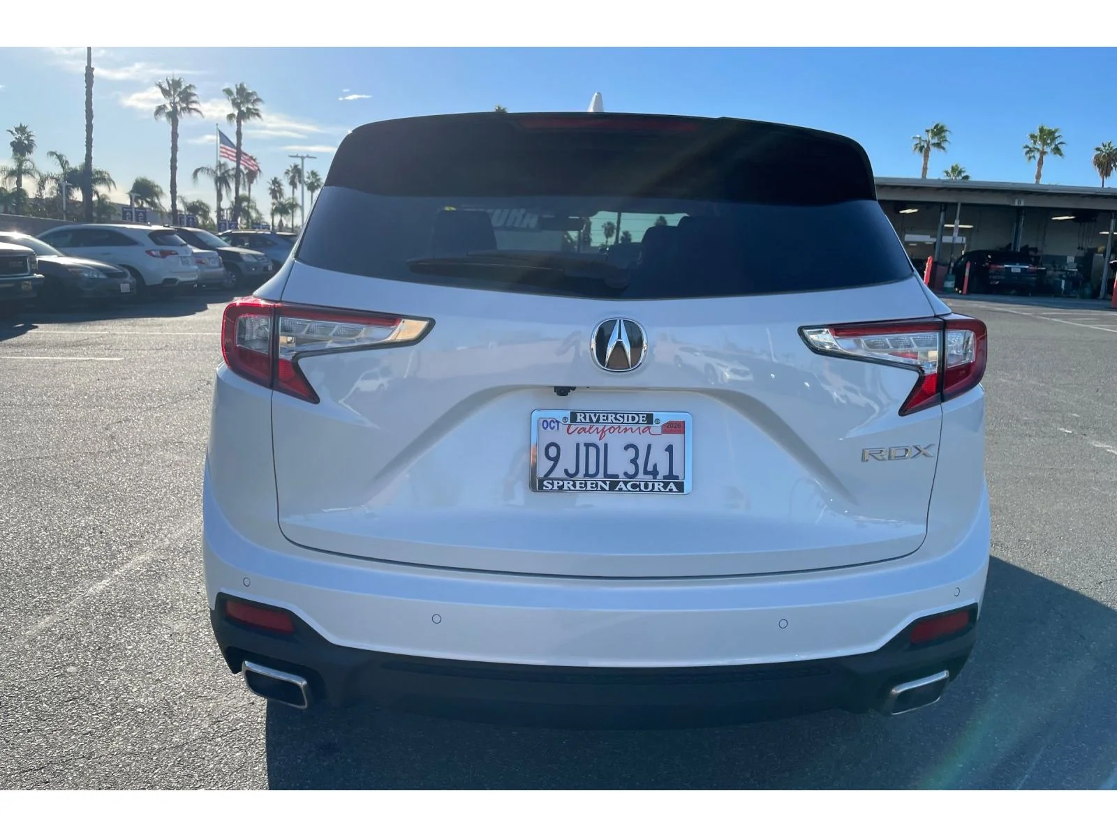 Used 2023 Platinum White Pearl Acura w/Technology Package image 4