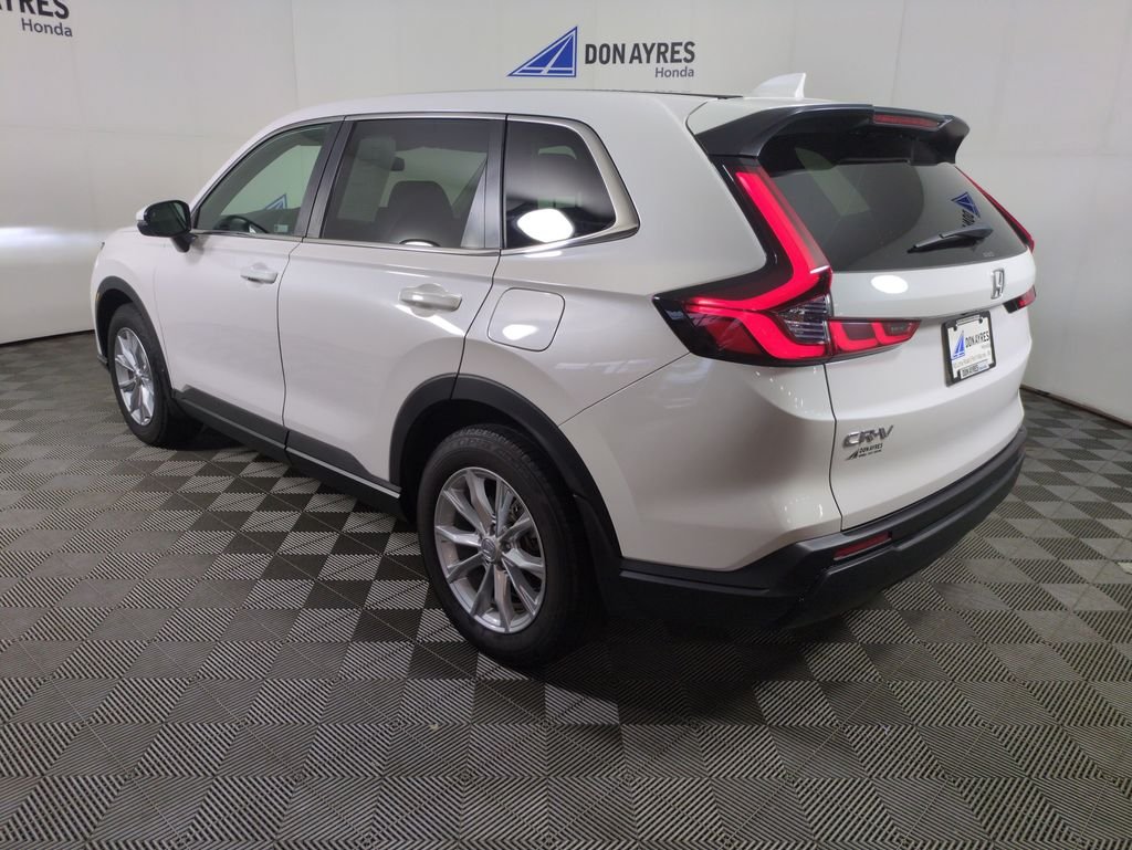 Certified Used 2025 Platinum White Pearl Honda EX image 4