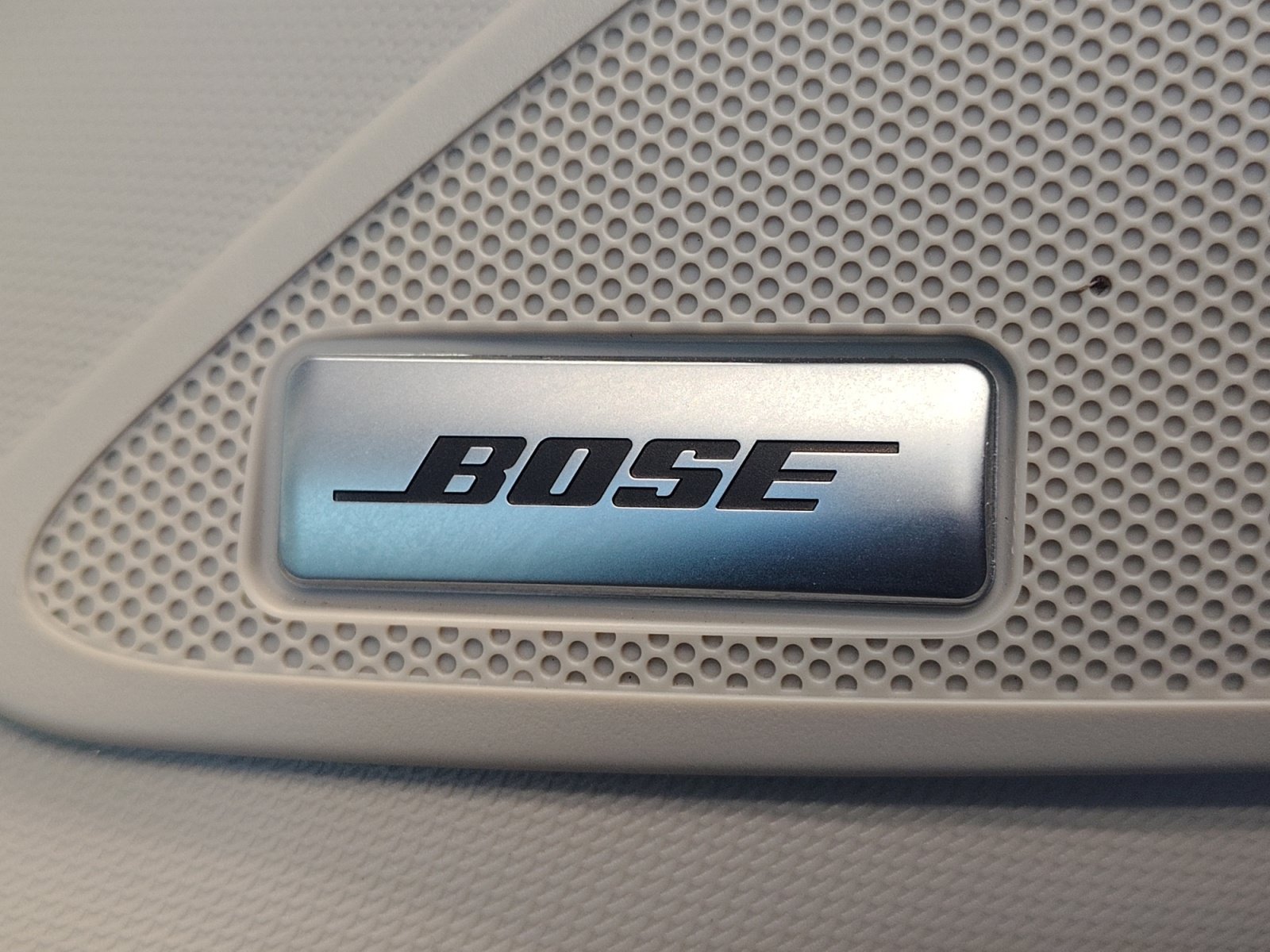 Used 2024 Obsidian Green Pearl Nissan Platinum image 29