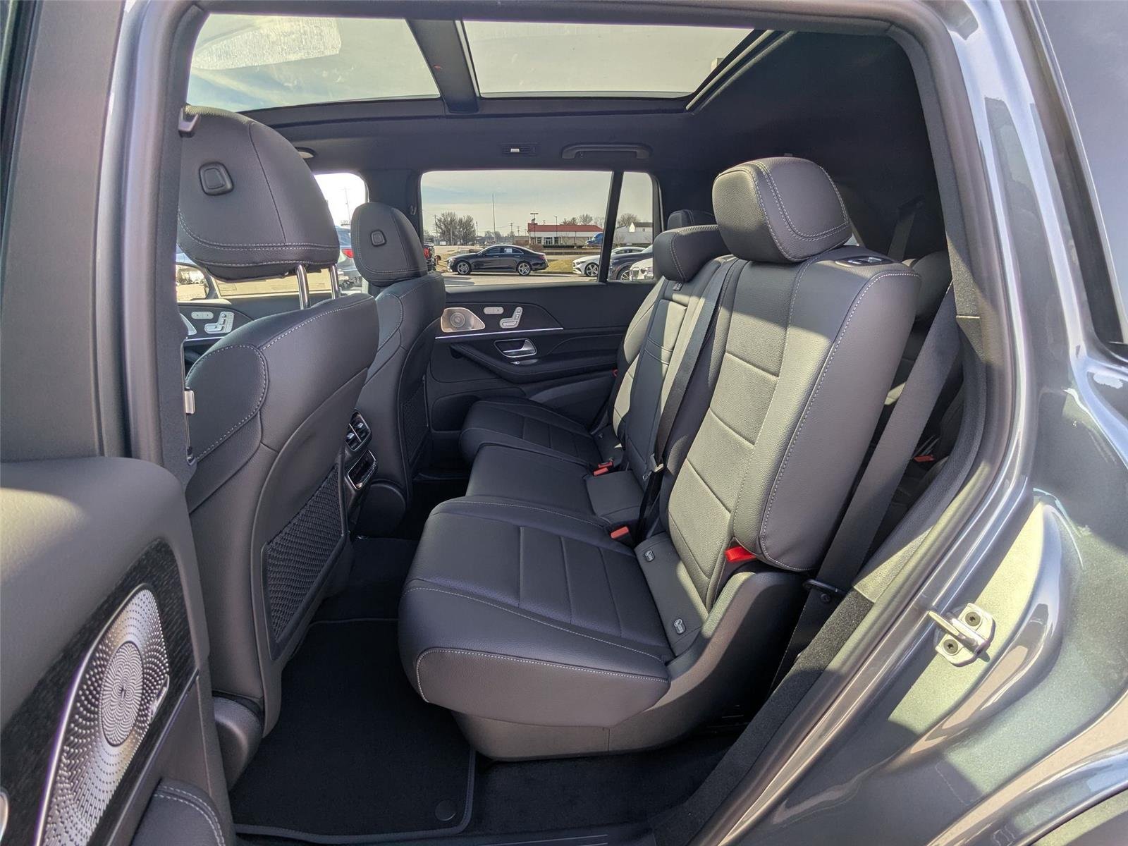 New 2026 Selenite Grey Metallic Mercedes-Benz GLS 450 image 26