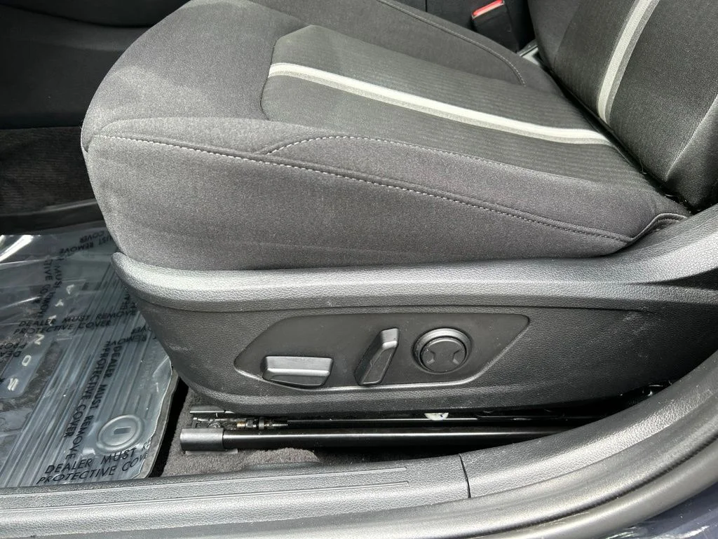 Used 2023 Blue Hyundai SEL image 15