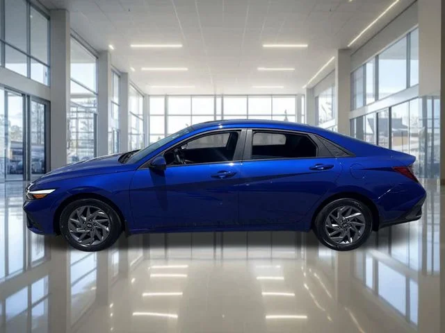 2024 Hyundai Elantra SEL - Photo 8