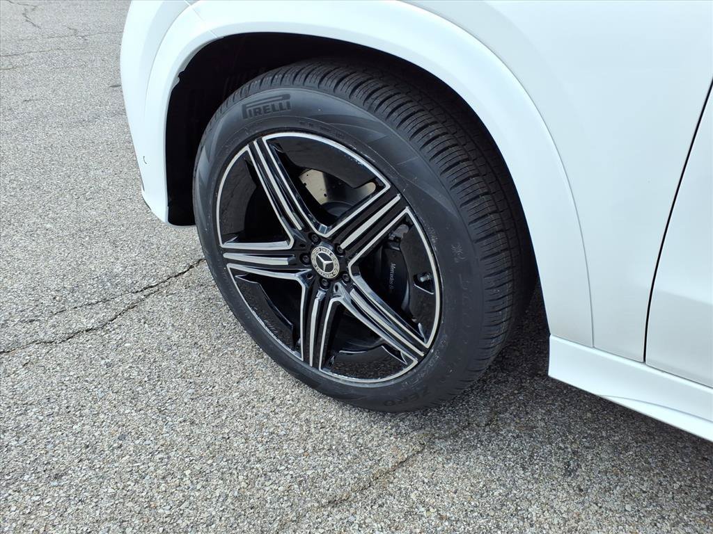 New 2026 Polar White Mercedes-Benz GLE 350 image 9
