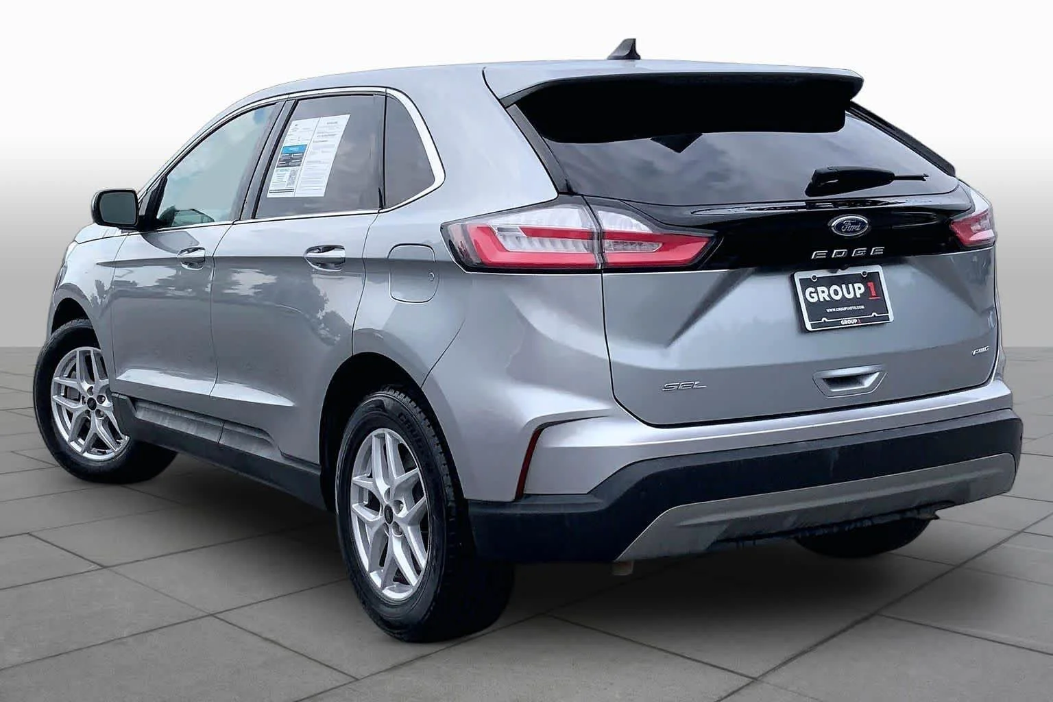Used 2024 Iconic Silver Metallic Ford SEL image 11