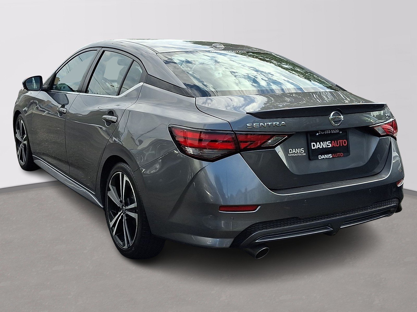 Used 2021 Gun Metallic - KAD Nissan SR Xtronic CVT image 4