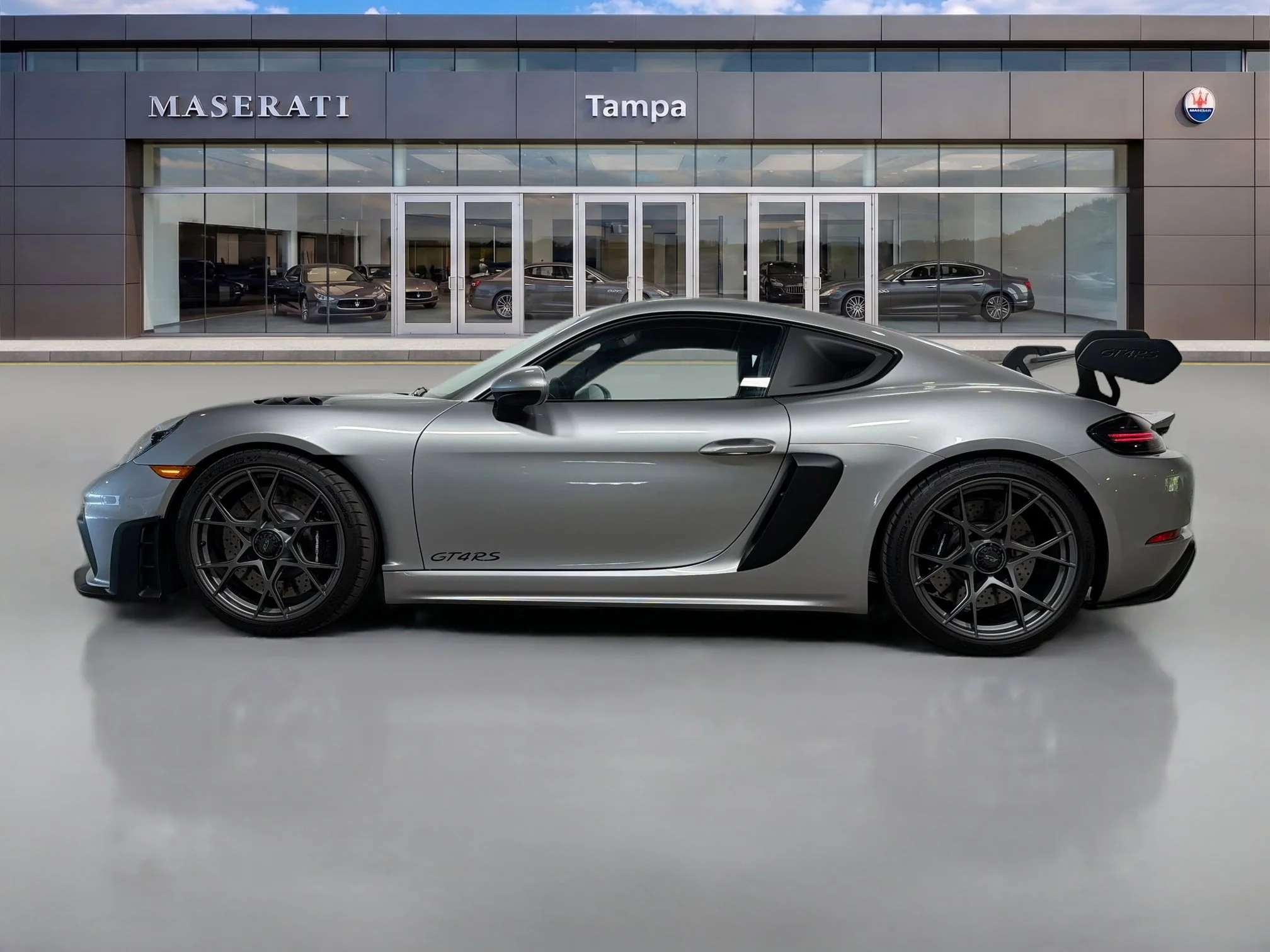 2025 Porsche 718 GT4 RS - Photo 6