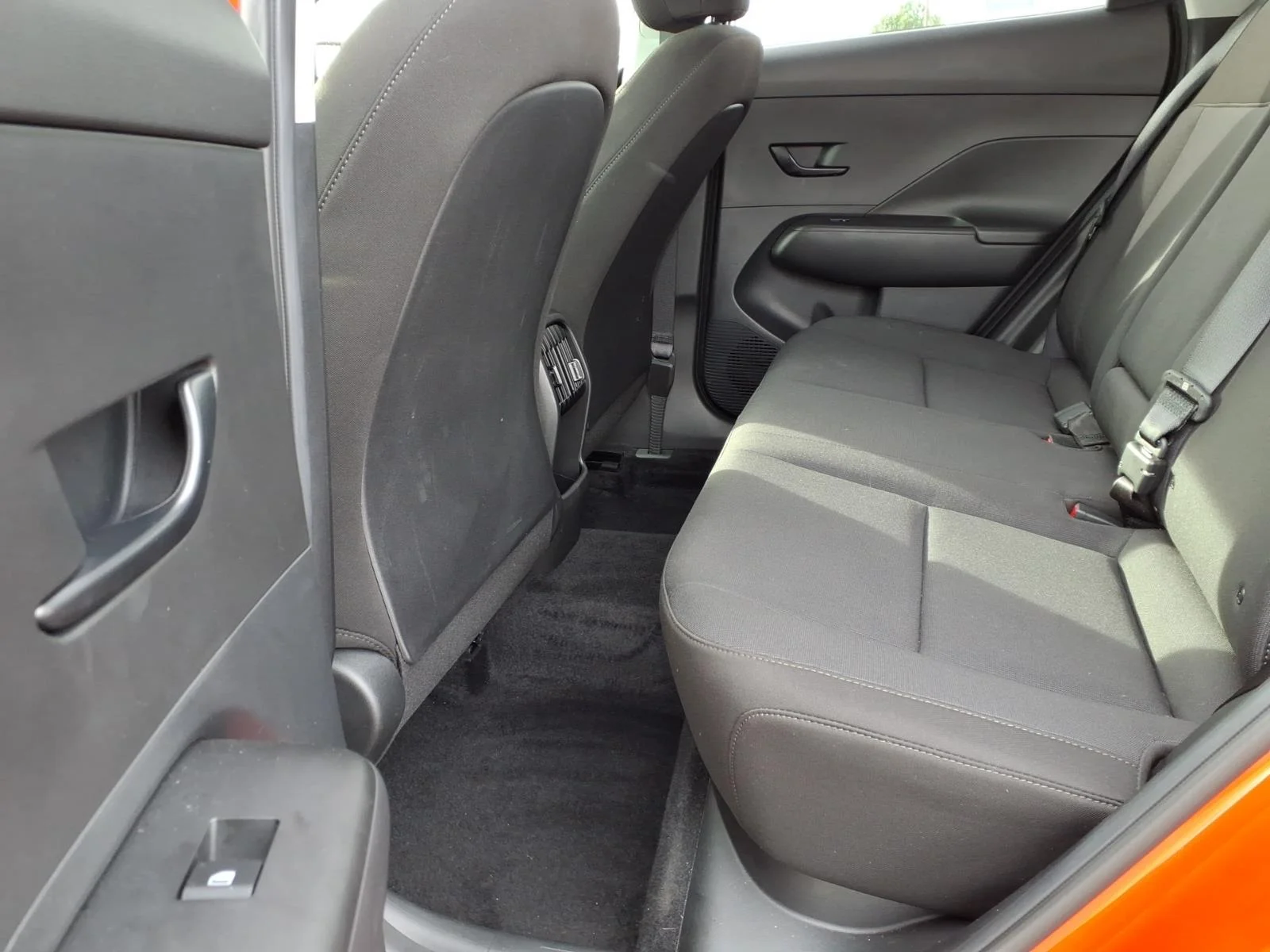 Used 2025 Soultronic Orange Pearl Hyundai SEL Convenience image 5