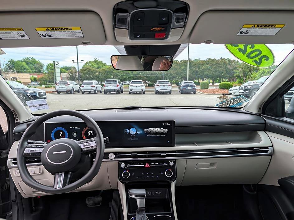 Used 2025 Hampton Gray Hyundai SEL image 11