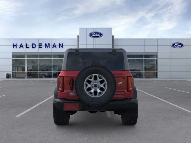 New 2025 Ruby Red Metallic Tinted Clearcoat Ford Badlands image 5