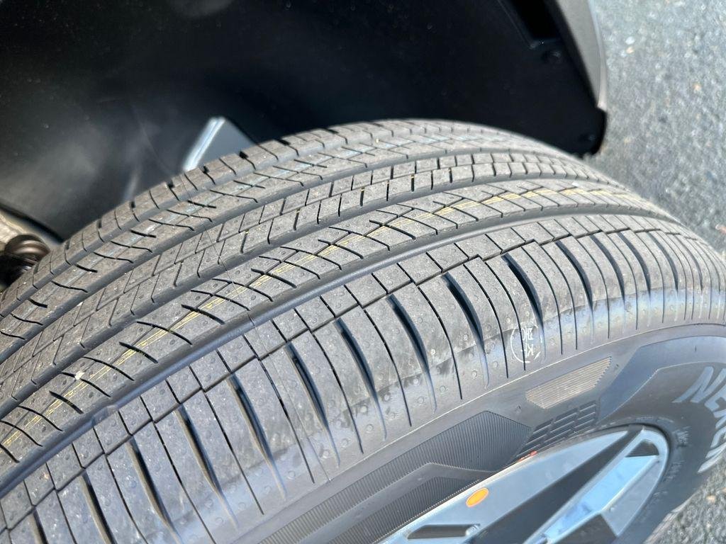 New 2026 Gray Hyundai SEL AWD image 18