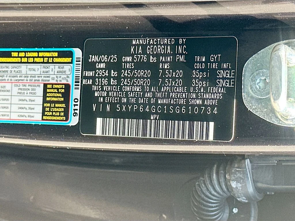 Certified Used 2025  Kia S image 34