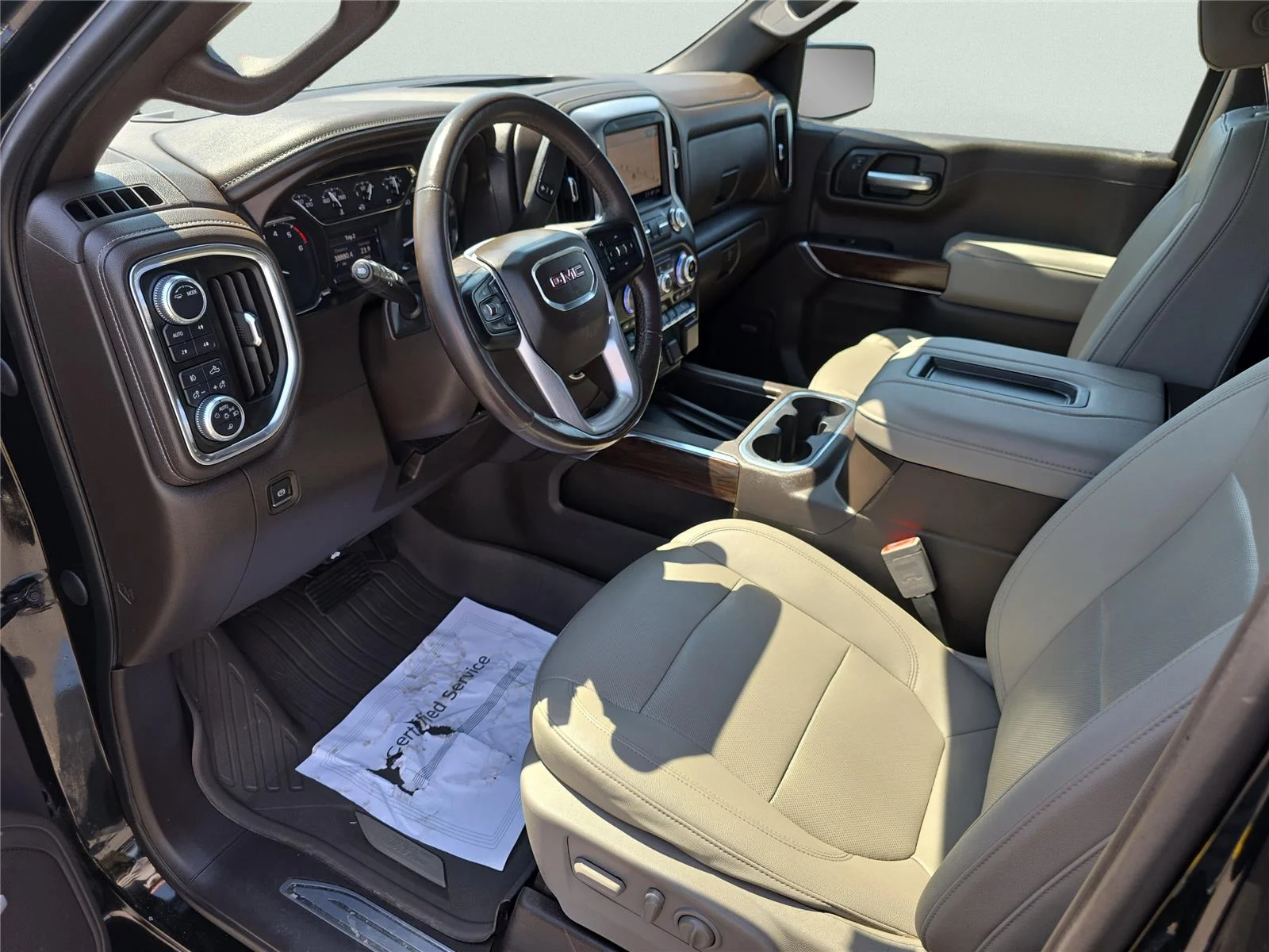 Used 2021 Onyx Black GMC SLT image 10
