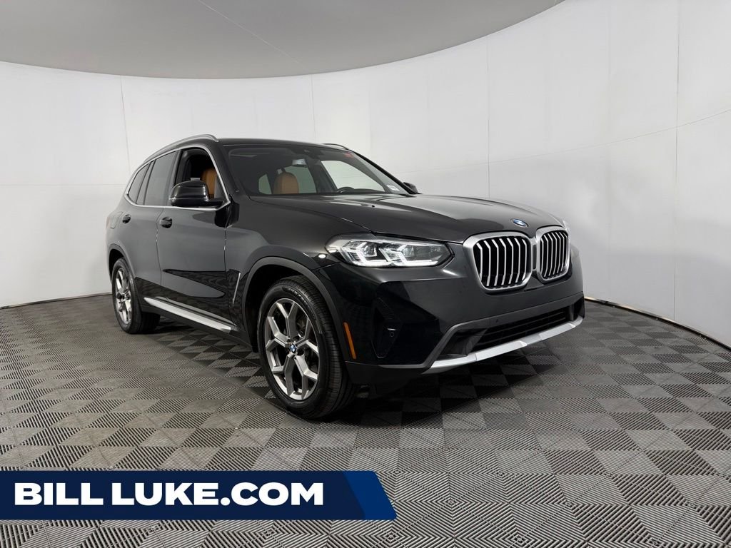 2023 BMW X3 sDrive30i's photo