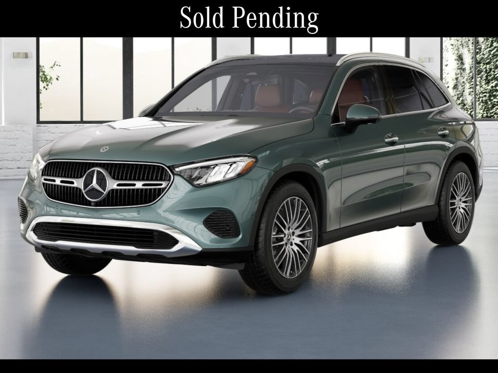 New 2026 Verde Silver Metallic Mercedes-Benz GLC 300 image 43