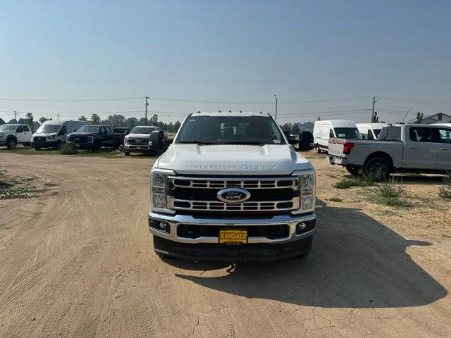 New 2026 Oxford White Ford XL image 2
