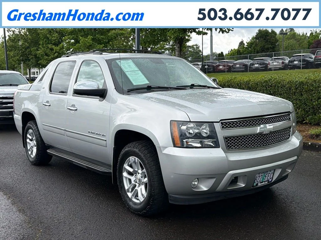 2011 Chevrolet Avalanche 4WD Avalanche LTZ's photo