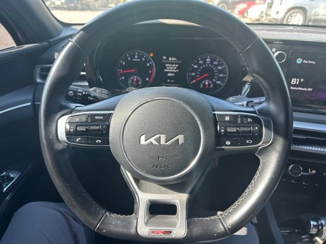 Used 2022 Wolf Gray Kia GT-Line image 14