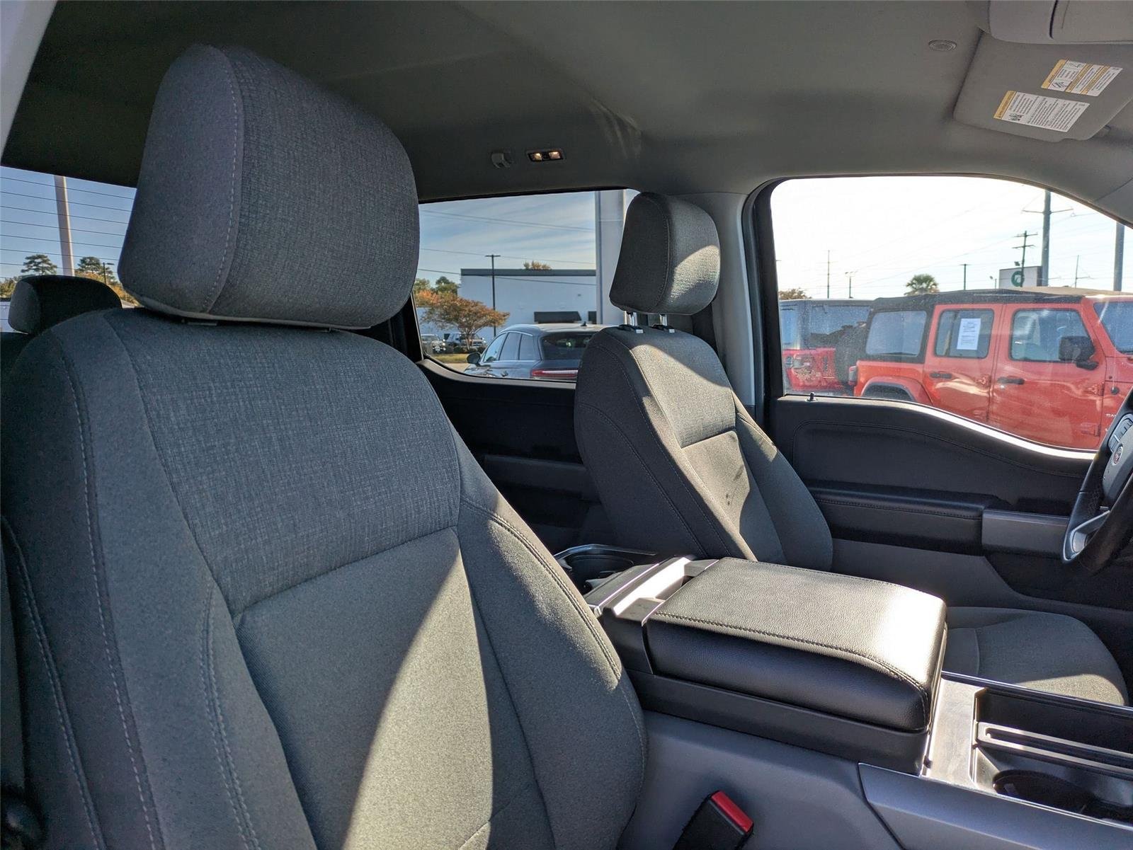 Used 2024 Agate Black Metallic Ford XLT image 35