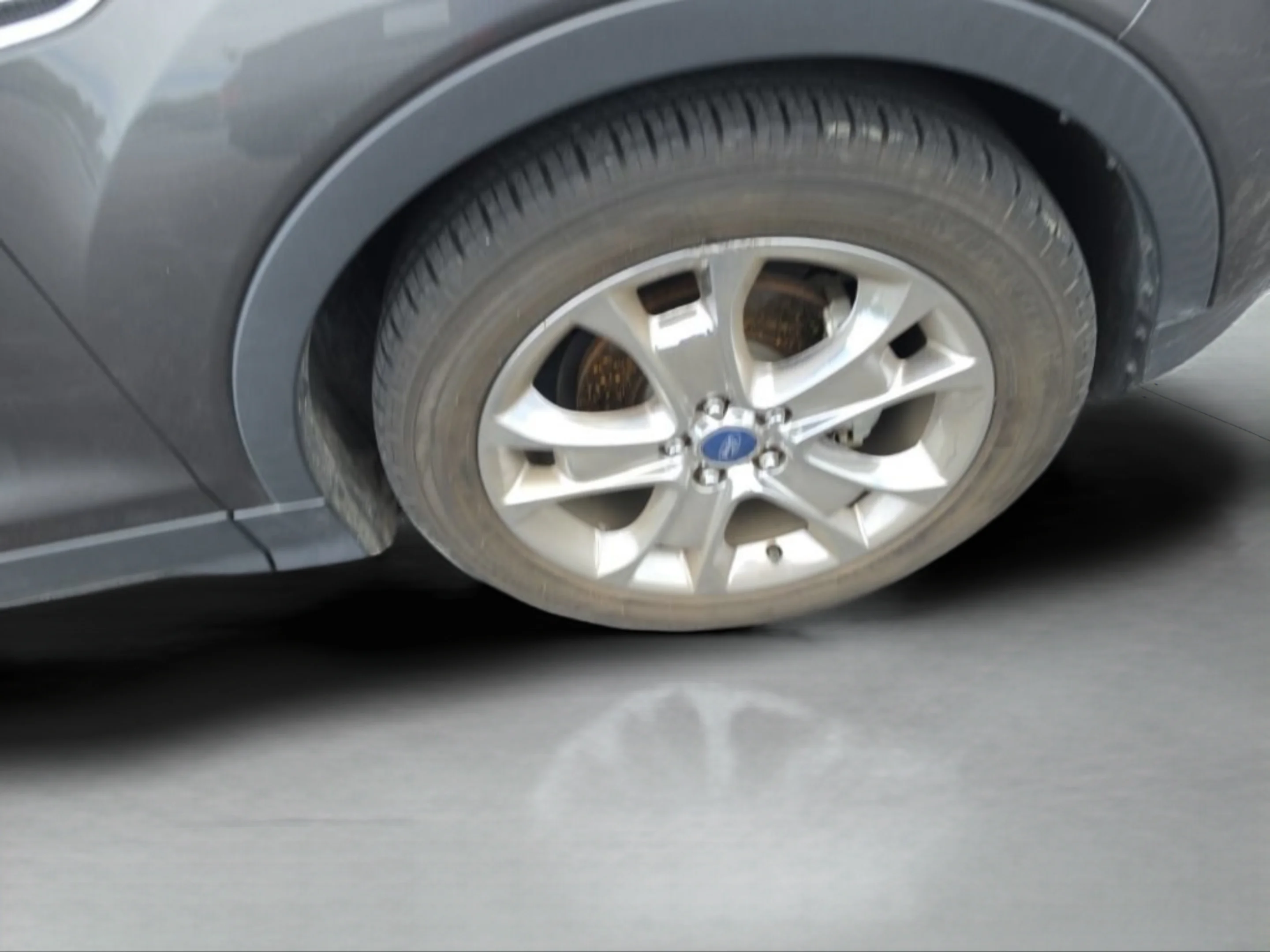 Used 2015 Gray Ford SE image 61