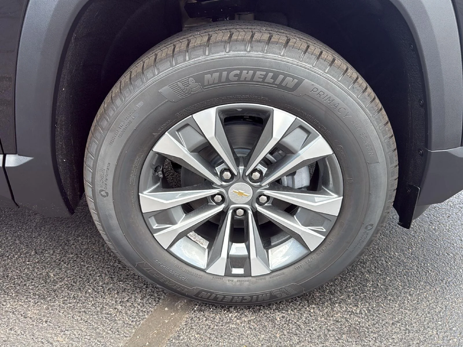 2027 Chevrolet Equinox LT - Photo 31