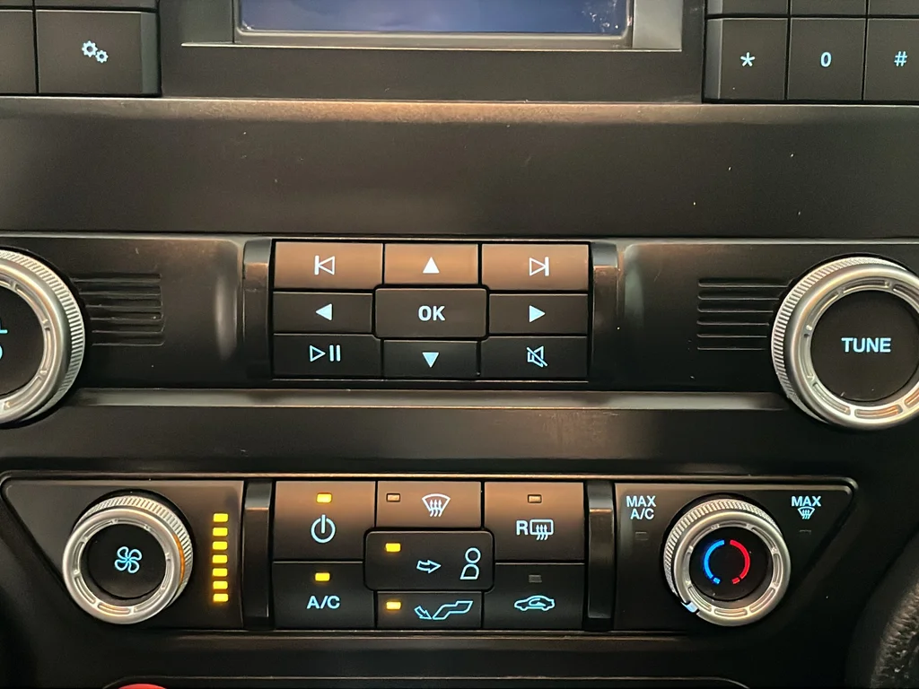 2021 Ford Mustang GT - Photo 20