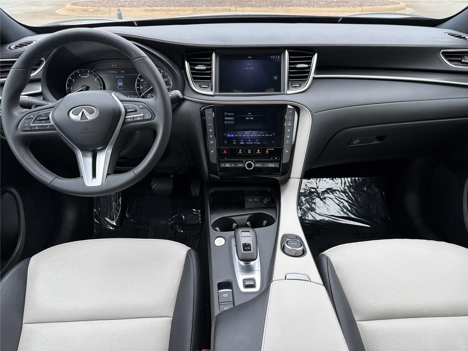 Certified Used 2025 Hermosa Blue INFINITI LUXE image 9