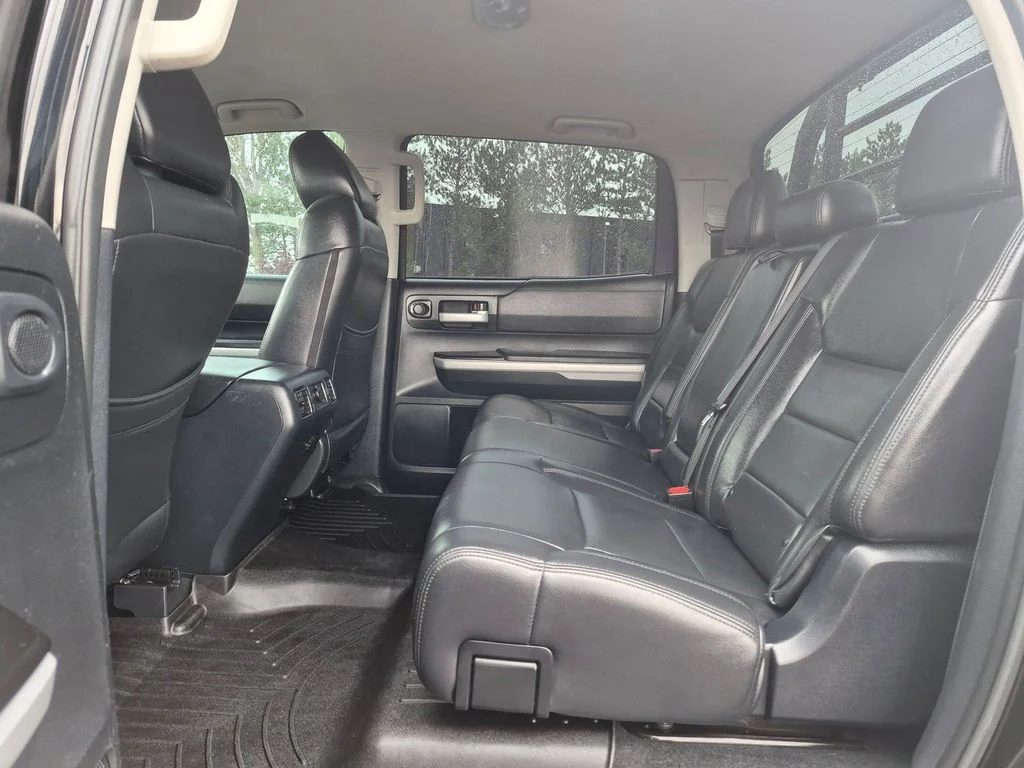 Used 2019 Midnight Black Metallic Toyota SR5 image 20