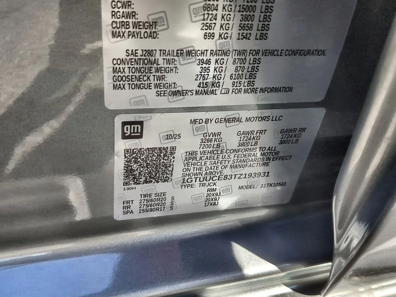 New 2026 Sterling Metallic GMC Elevation image 35