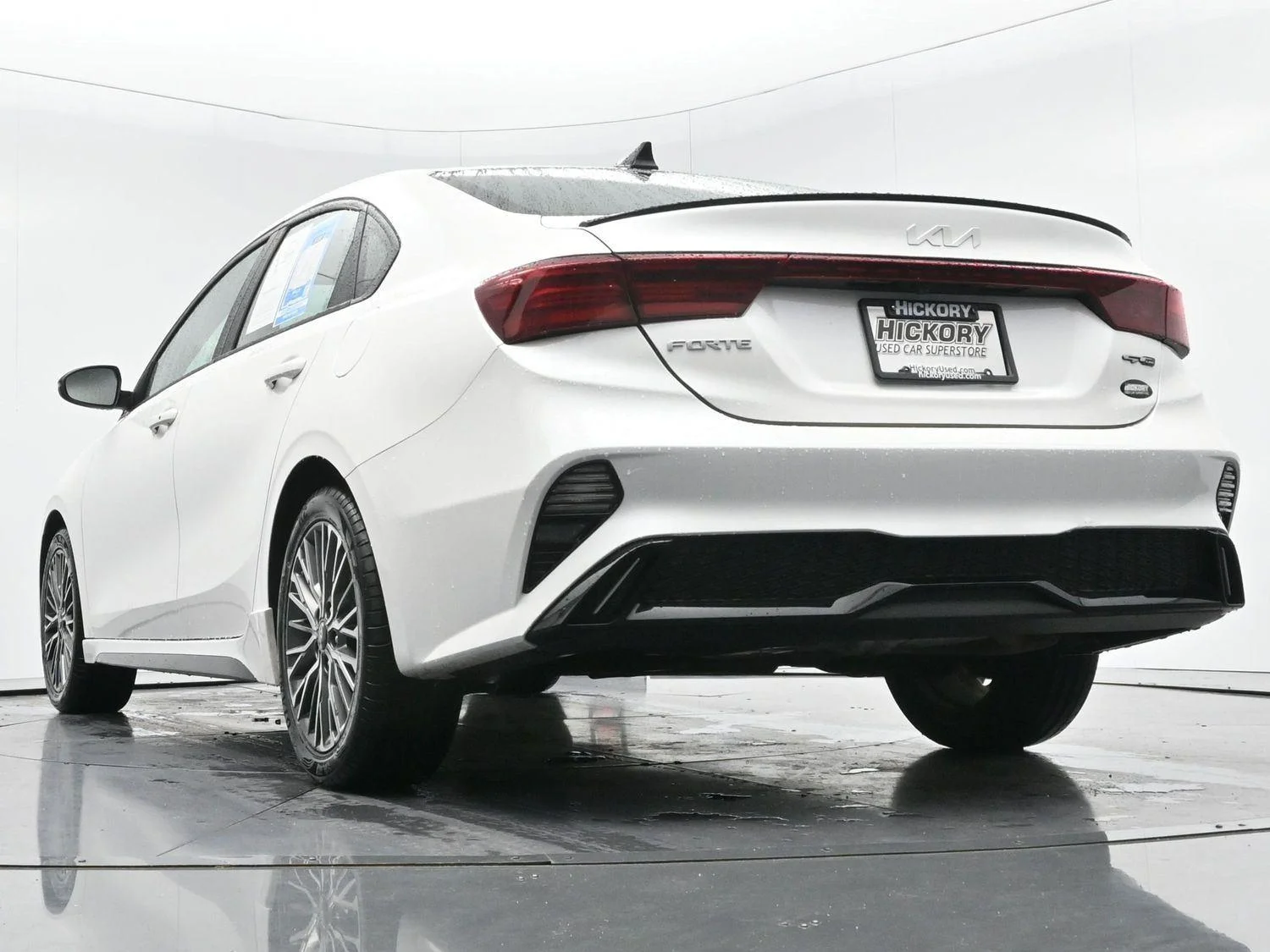 Used 2022 Snow White Pearl Kia GT-Line image 49