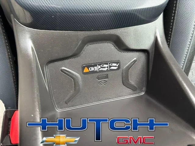 Used 2020 KINETIC BLUE METALLIC Chevrolet 4WD Z71 image 33