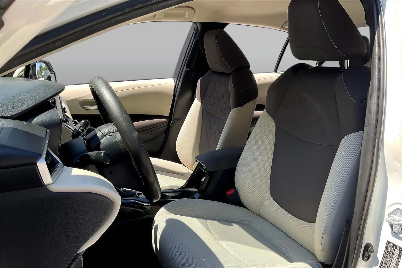 Used 2021 Super White Toyota LE image 8