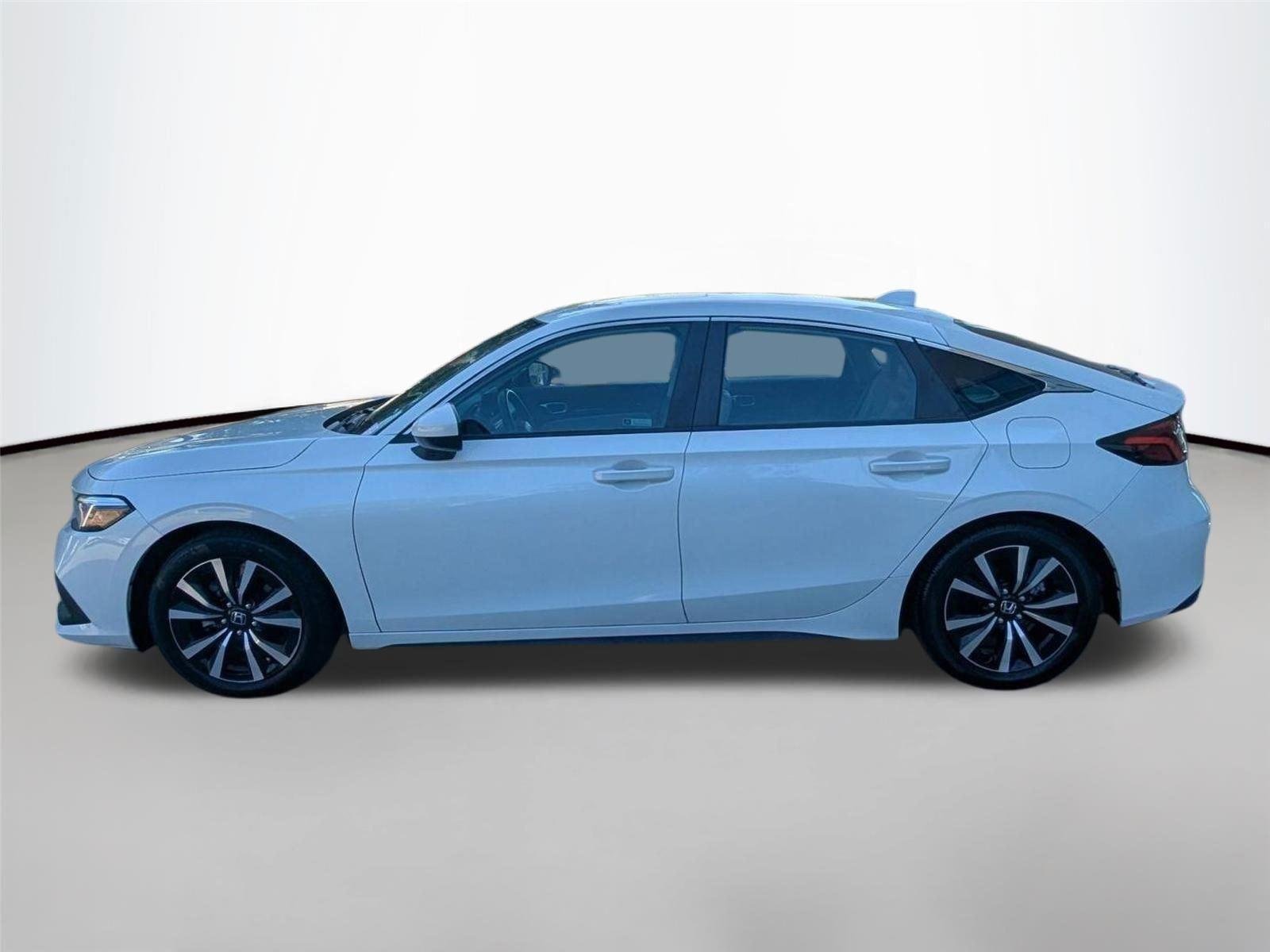 Used 2024 Platinum White Pearl Honda EX-L image 9