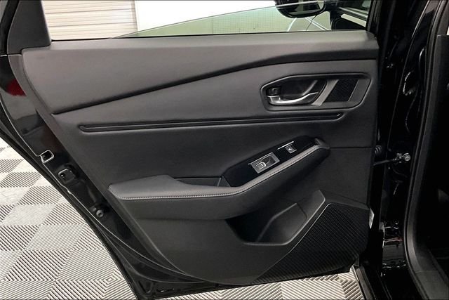 Used 2025 Crystal Black Pearl Honda Touring image 22