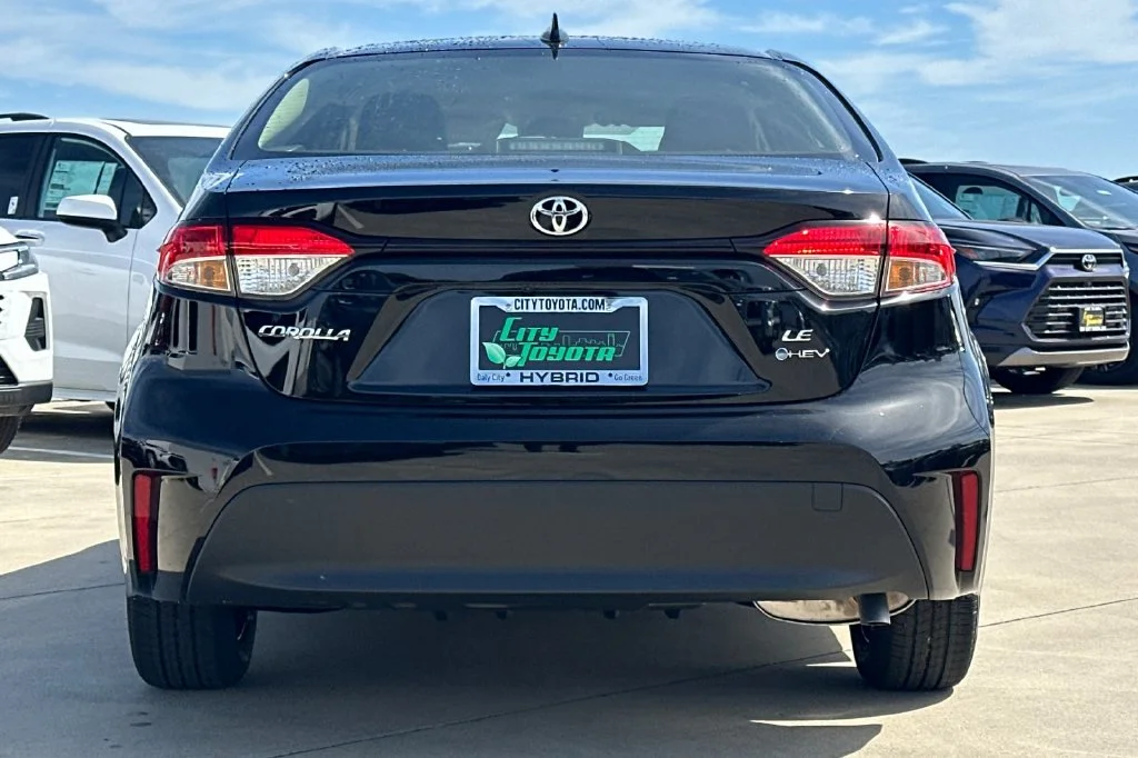 New 2027 Inked Toyota  LE image 5
