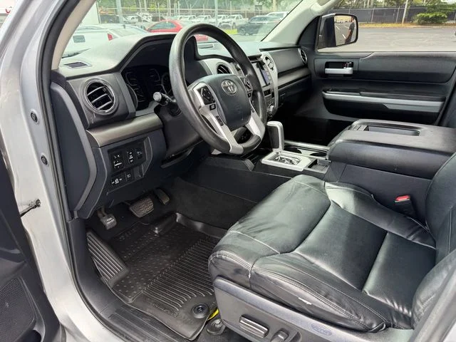 Used 2020 Silver Toyota SR5 image 10